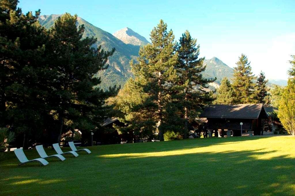 Hotel Village Pollein Съоръжения снимка